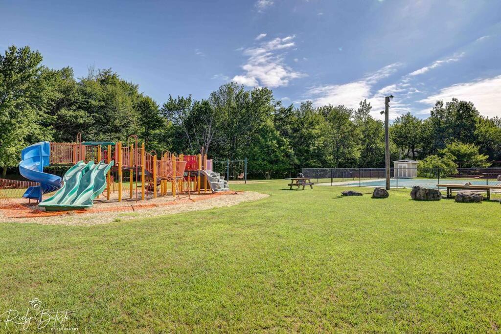 Hébergement de vacances Cozy, Spacious House *new*inthecommunity+fire Pit Tobyhanna