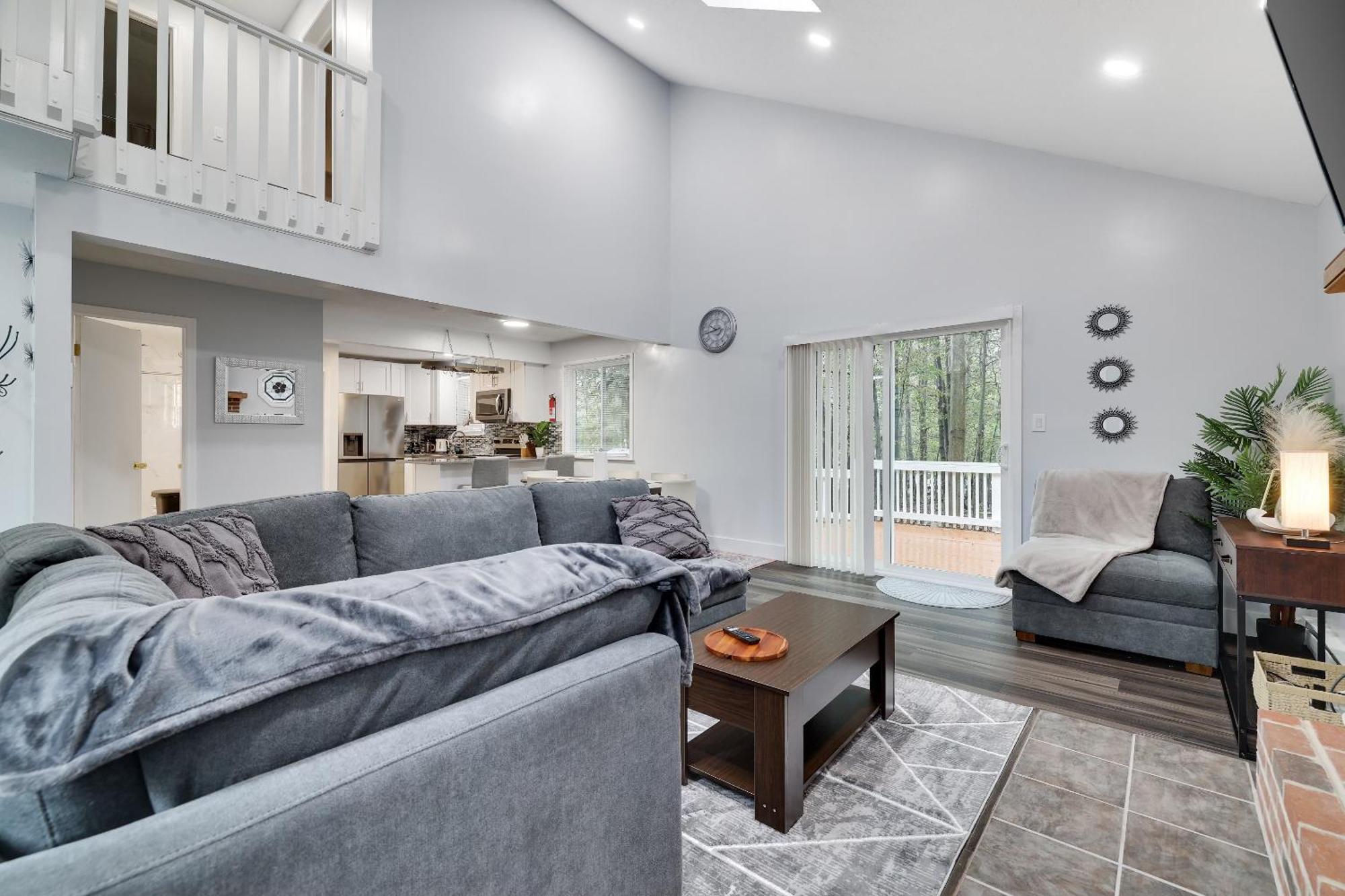 Cozy, Spacious House *new*inthecommunity+fire Pit
